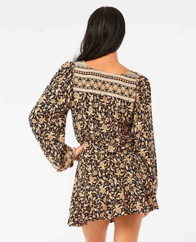 This is an image of Dresses New Arrivals Outfit of the Week Women Rip Curl Women’s Dreamer Long Sleeve Dress