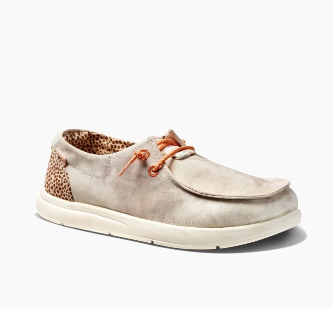This is an image of New Arrivals Outfit of the Week Shoes Women REEF WOMEN’S CUSHION COAST SHOES
