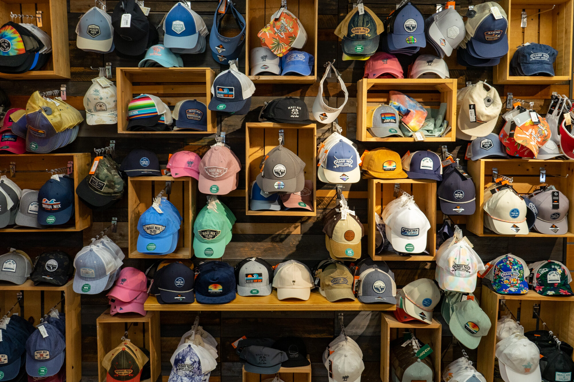 Maui Nix Store Tour