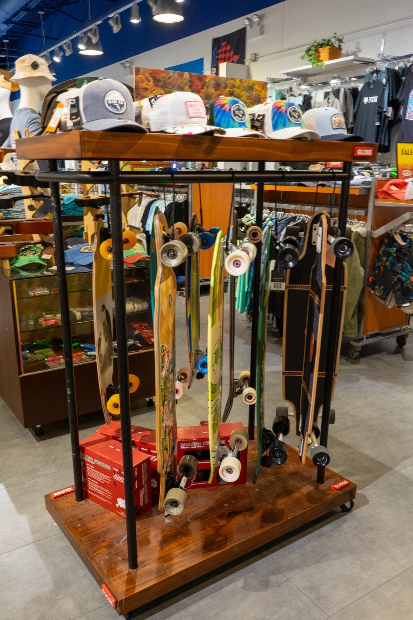 Maui Nix Store Tour