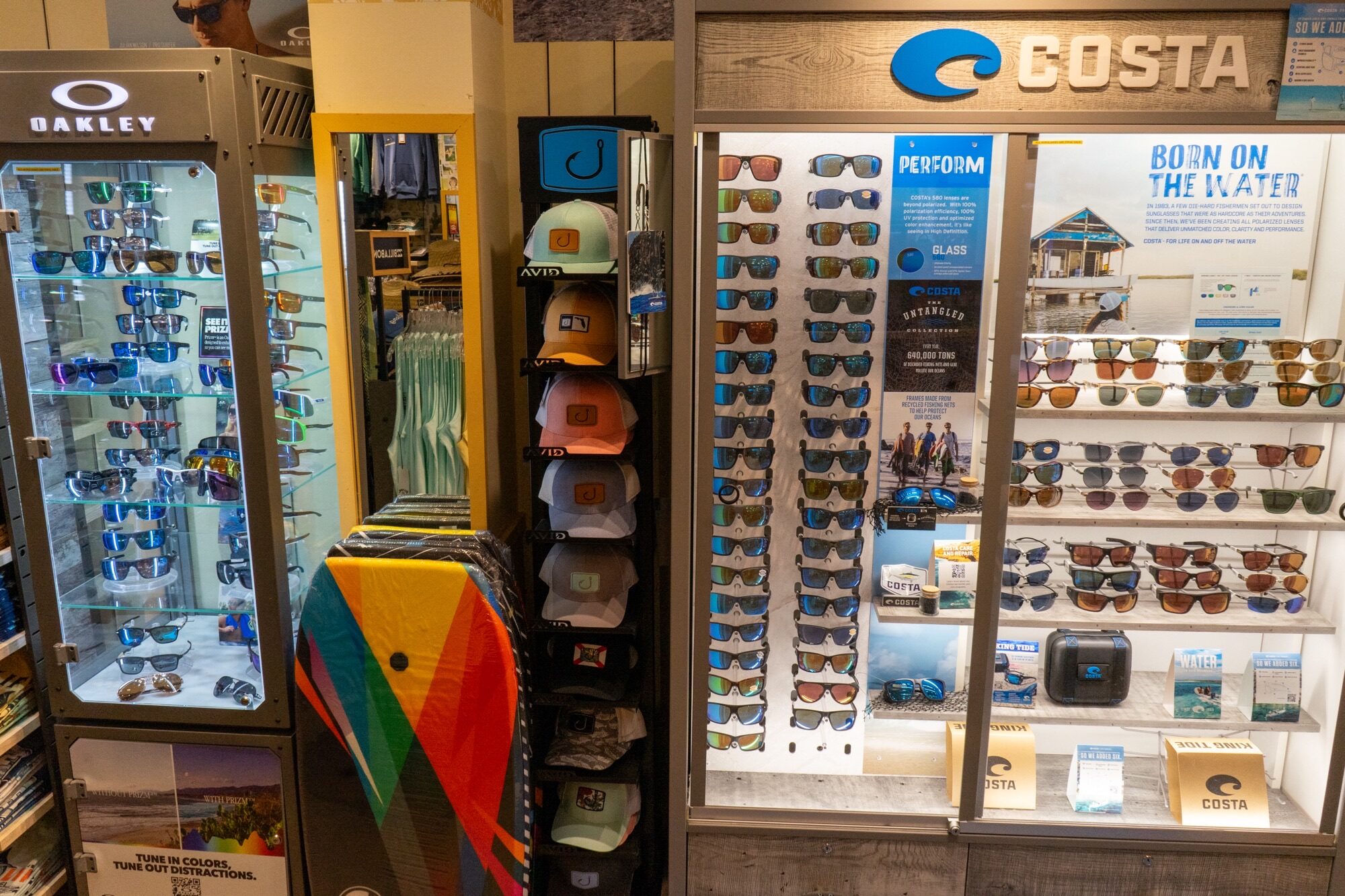 Maui Nix Store Tour